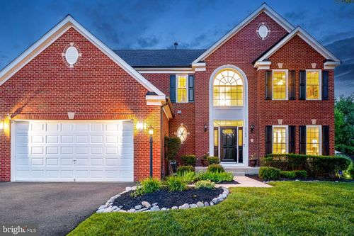 2706 Myrtlewood Dr, DUMFRIES, VA, 22026-4573 | Card Image