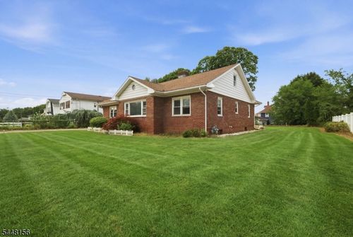 150 Wootton St, Boonton Twp, NJ, 07005-2244 | Card Image