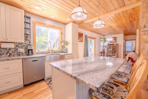 39 Ellsworth Hill Rd, Wentworth, NH, 03282-4401 | Card Image