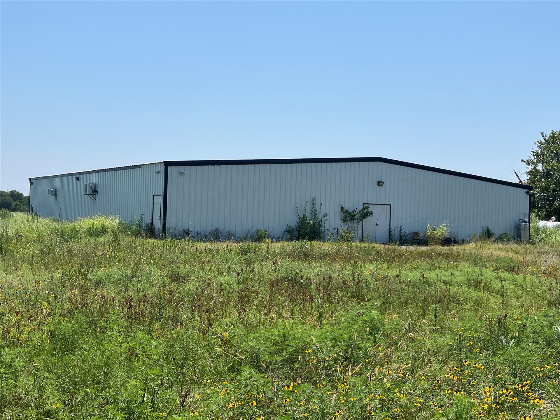 23375 HIGHWAY 52, Henryetta, OK 74437