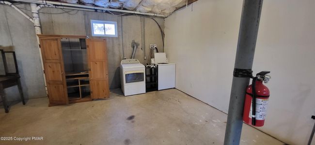 Laundry | Image 36
