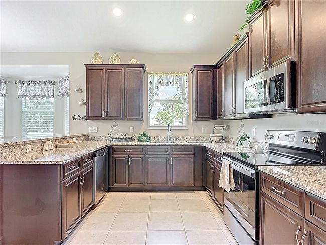 12323 House Finch Rd, House other with 3 bedrooms, 2 bathrooms and null parking in WEEKI WACHEE FL | Image 16