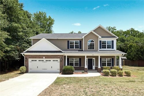 2438 Market Hill Dr, Fayetteville, NC, 28306-7495 | Card Image