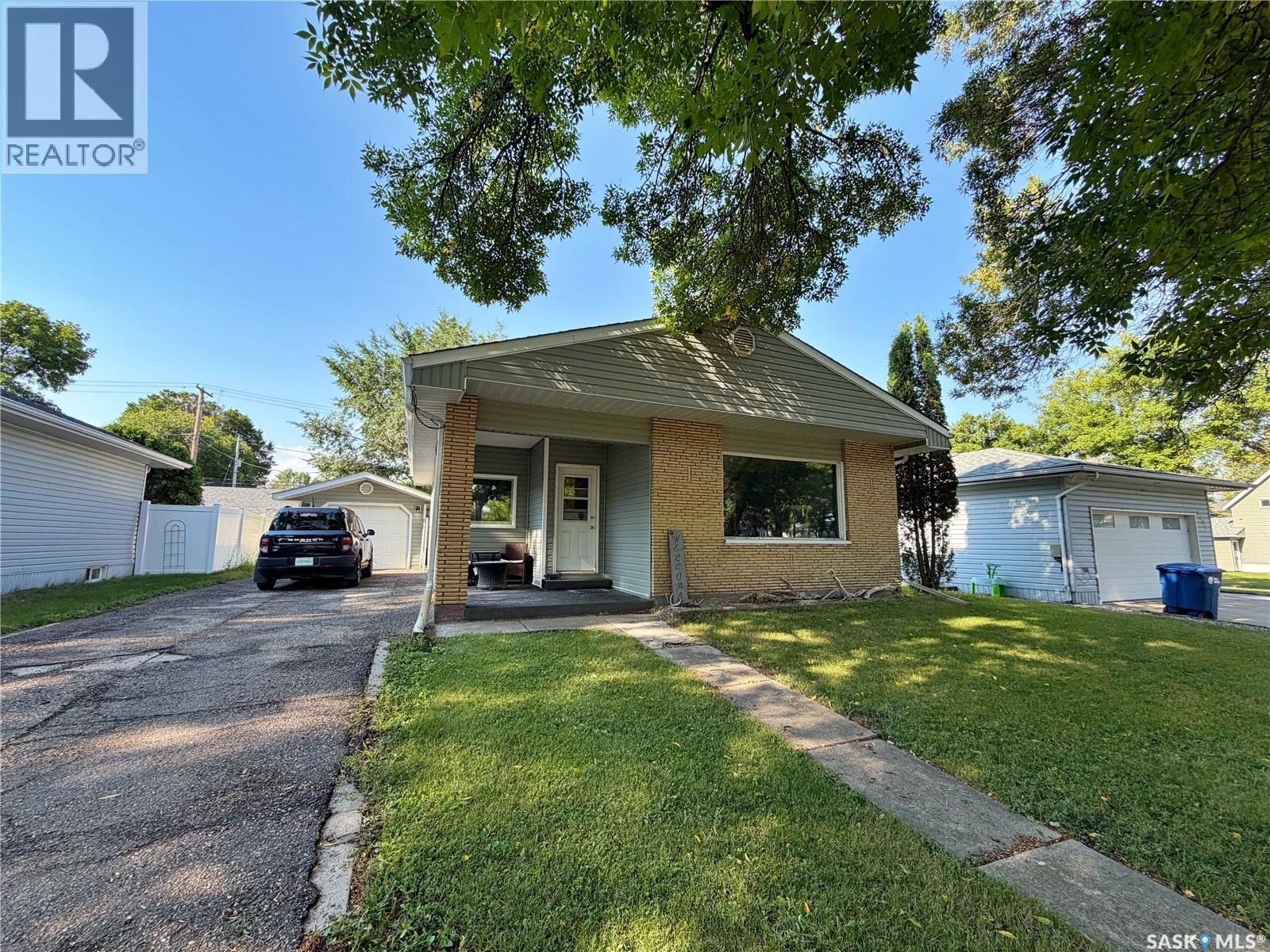 Residential in Moosomin