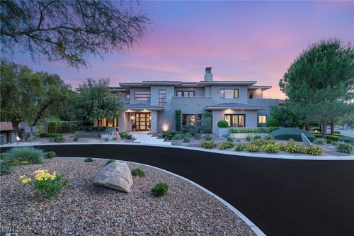 11 Misty Peaks Ct, Las Vegas, NV, 89135-7857 | Card Image
