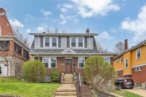 180 Richbarn Rd, Pittsburgh, PA, 15212-1590 | Card Image