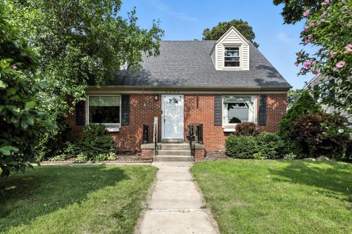 3435 S 43rd St, Greenfield, WI, 53219-4806 | Card Image