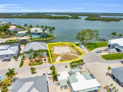 5585 Avenida Pescadora, Home with 0 bedrooms, 0 bathrooms and null parking in Fort Myers Beach FL | Image 1