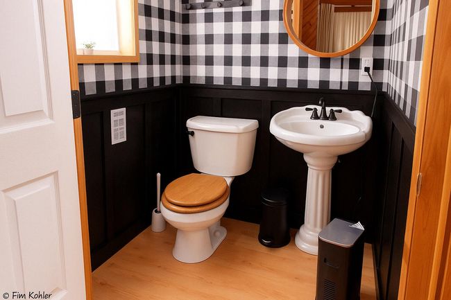 bathroom | Image 8