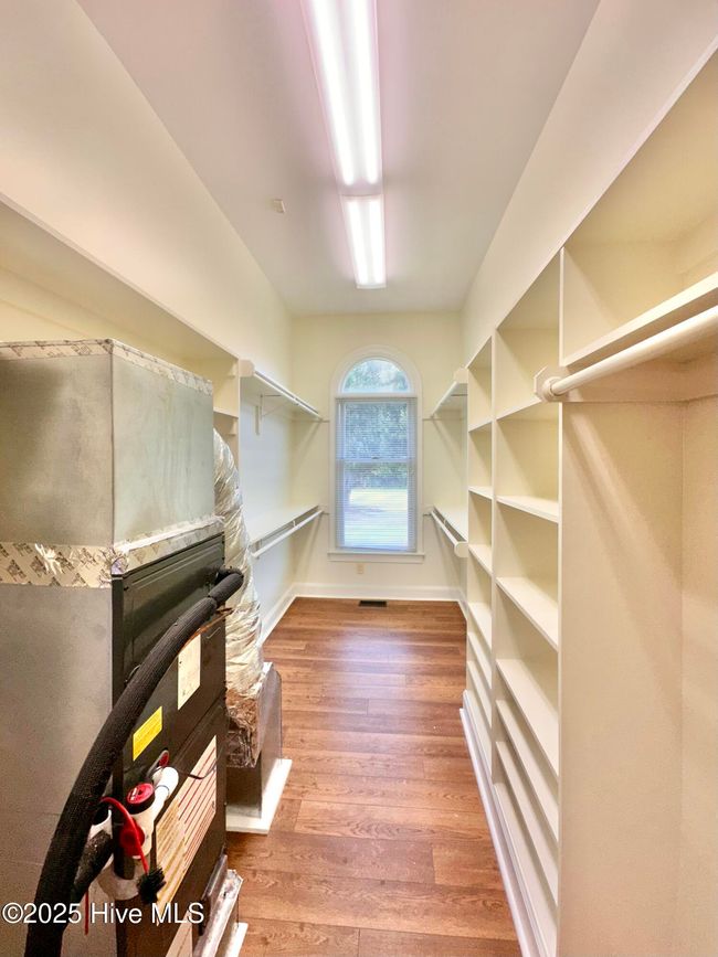 141 Baybreeze Dr, House other with 4 bedrooms, 6 bathrooms and 3 parking in Shiloh NC | Image 34