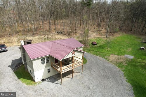 690 Gypsy Camp Hollow Rd, TYRONE, PA, 16686-2550 | Card Image