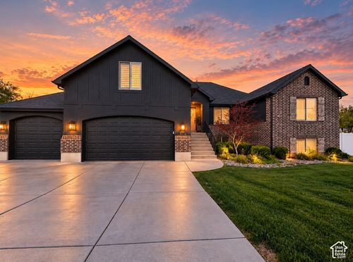 3016 N 3325 W, Plain City, UT, 84404-9266 | Card Image