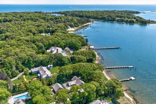 109 Eel River Rd, Osterville, MA, 02655-2436 | Card Image