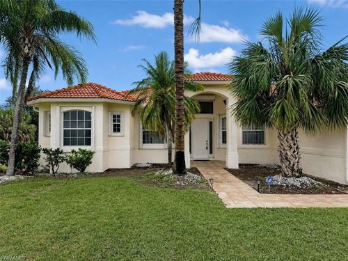 4775 8th St Ne, Naples, FL, 34120-2933 | Card Image