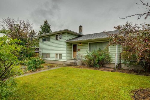 27 Winchester Crescent Sw, Calgary, AB, T3C2T9 | Card Image