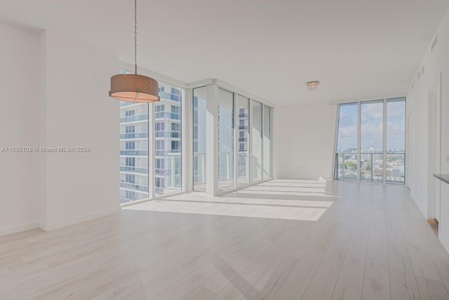 APT-1502 - 601 Ne 27 Th St, Condo with 2 bedrooms, 2 bathrooms and null parking in Miami FL | Image 9