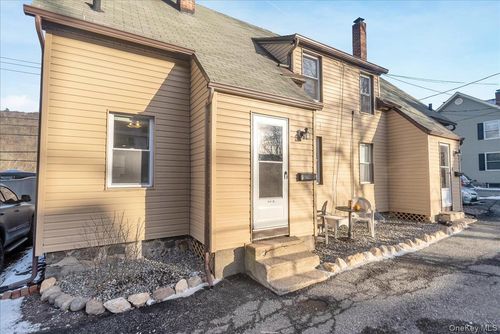 b-10 Sparten Pl, Tuxedo Park, NY, 10987-4437 | Card Image