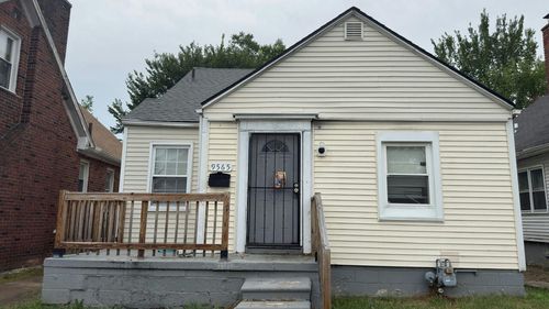 9565 Winthrop St, Detroit, MI, 48227-1619 | Card Image