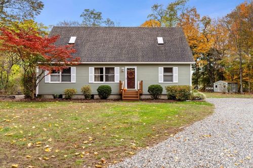 21 Hammond St, Rowley, MA, 01969-1830 | Card Image