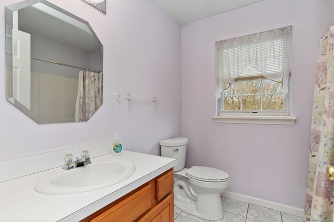 157 Hull St, House other with 3 bedrooms, 3 bathrooms and null parking in Ansonia CT | Image 28