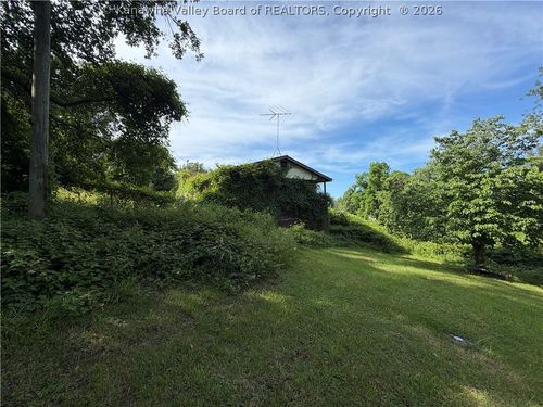115 Miller St, Saint Albans, WV, 25177-2549 | Card Image