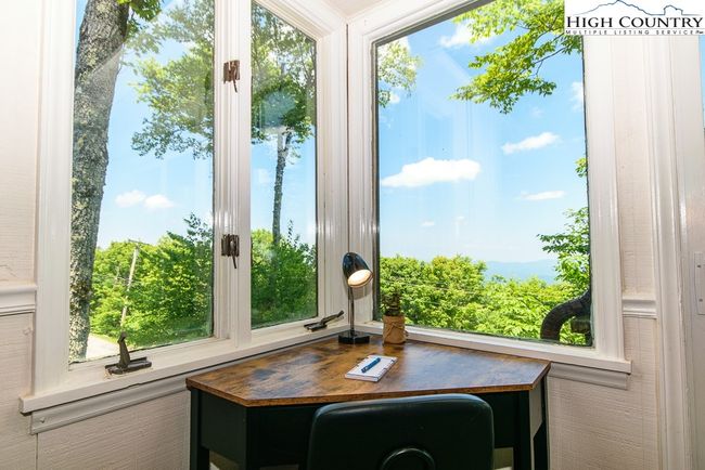 APT-25 - 220 Northridge Rd, Condo with 3 bedrooms, 3 bathrooms and null parking in Beech Mountain NC | Image 13