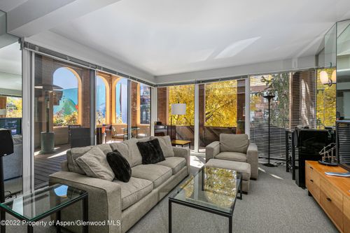 penthouse-610 E Hyman Ave, Aspen, CO, 81611-1923 | Card Image
