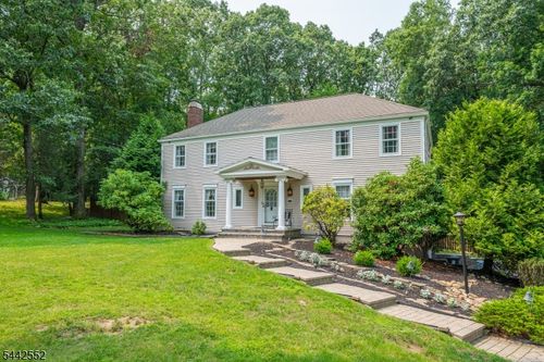 11 Laurel Ln, Morris Plains, NJ, 07950-3216 | Card Image