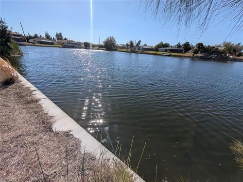 302 Sw 21st Ave, Cape Coral, FL, 33991-1348 | Card Image