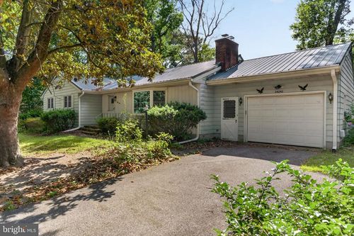24242 Beaver Dam Dr, Seaford, DE, 19973-7728 | Card Image