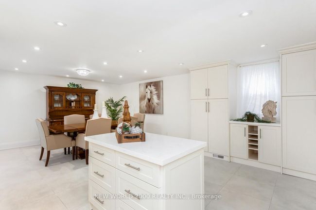 8071 Kipling Ave, House other with 4 bedrooms, 2 bathrooms and 6 parking in Woodbridge ON | Image 21
