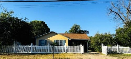 615 Era Ave, San Angelo, TX, 76905-8014 | Card Image