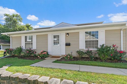 unit-a-1605 Woodcutter Ln, Wheaton, IL, 60189-9191 | Card Image