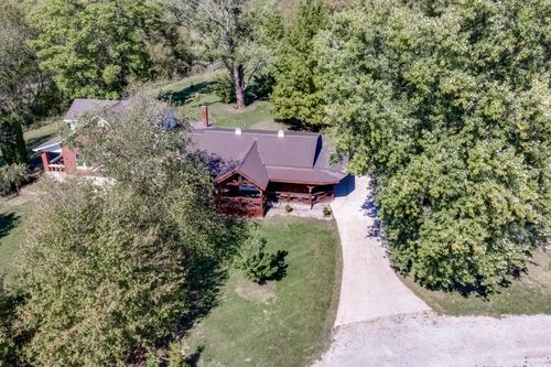 10900 Us Highway 127, Hustonville, KY, 40437-9528 | Card Image