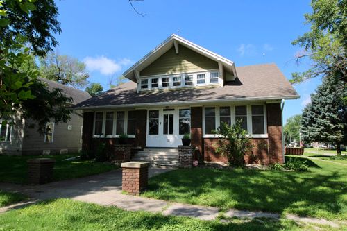 111 S 2nd Ave W, Hartley, IA, 51346-1343 | Card Image