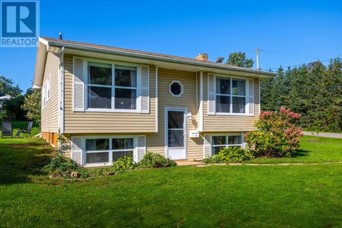 19 Pamwayne Drive, Cornwall, PE, C0A1H8 | Card Image