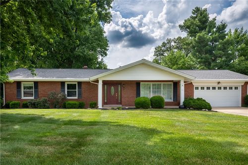 37 Marquette Rd, Springfield, IL, 62712-8925 | Card Image
