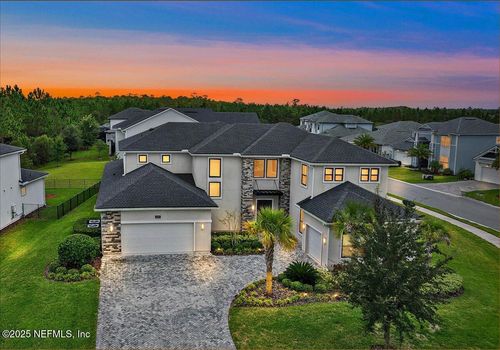10194 Silverbrook Trl, Jacksonville, FL, 32256-5860 | Card Image