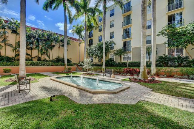APT-304 - 720 S Sapodilla Ave, Condo with 2 bedrooms, 2 bathrooms and null parking in West Palm Beach FL | Image 13