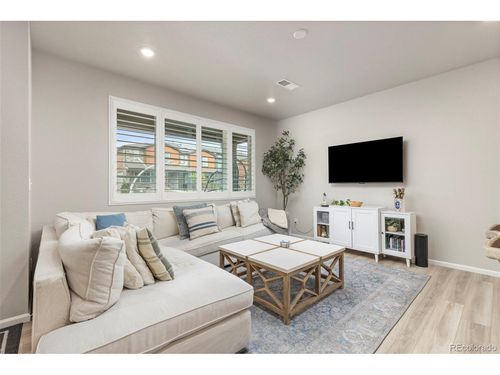 6078 N Lisbon St, Aurora, CO, 80019-2318 | Card Image