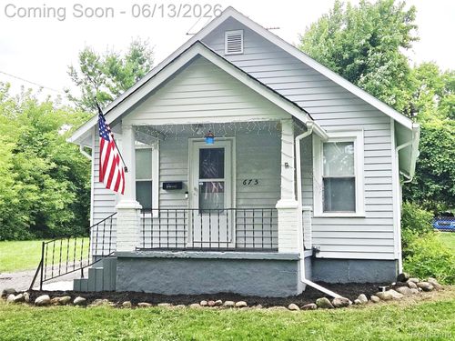 675 E Beverly Ave, Pontiac, MI, 48340-2910 | Card Image