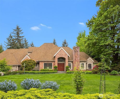 26207 Ne 34th Street, Redmond, WA, 98053 | Card Image