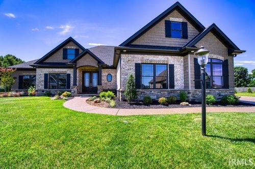 2017 Chadwick Dr, Newburgh, IN, 47630-7517 | Card Image