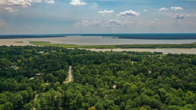 Make Harbor Point your next home! | Image 10