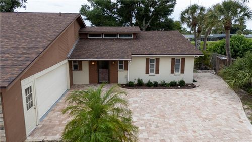 1141 Sleepy Hollow Ct, VENICE, FL, 34285-6440 | Card Image