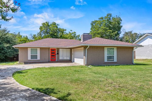 1501 Cecil Dr, Carrollton, TX, 75006-4051 | Card Image