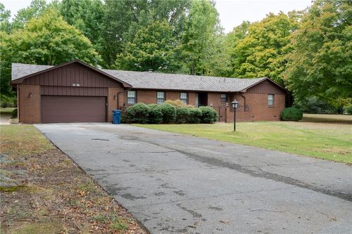 1336 W Twin Springs St, Siloam Springs, AR, 72761-3020 | Card Image
