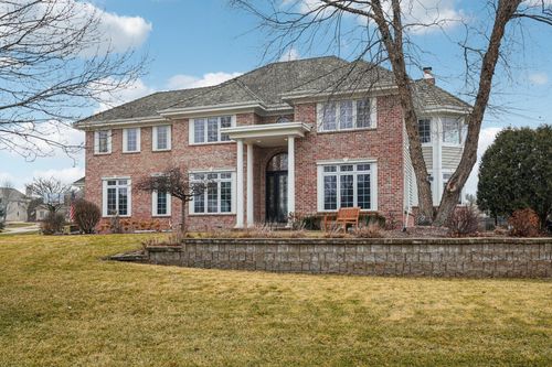 923 N Evergreen Cir, Hartland, WI, 53029-8636 | Card Image