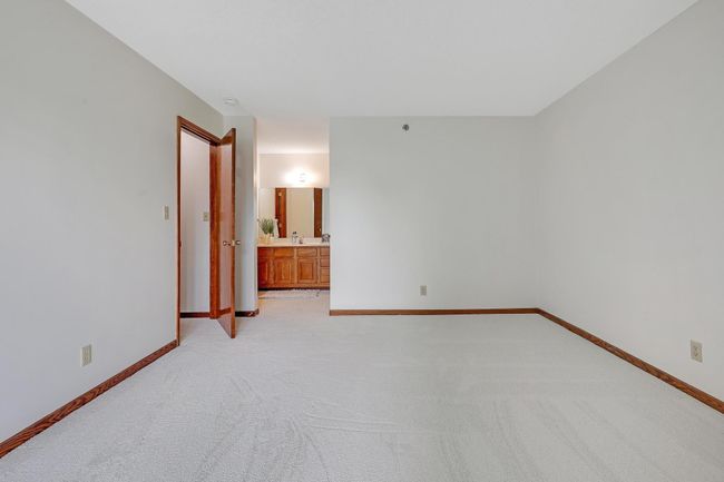 Plenty of Space | Image 31