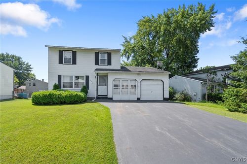 5539 Taormina Dr, Clay, NY, 13041-6901 | Card Image